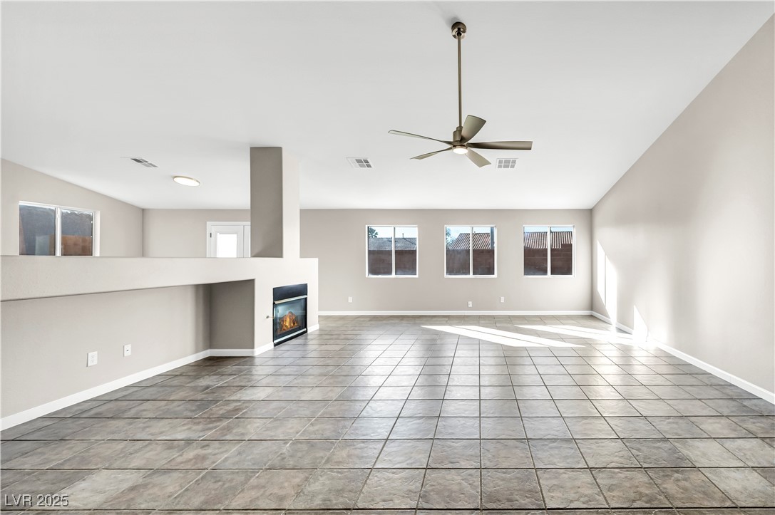 9513 Kelly Creek Avenue