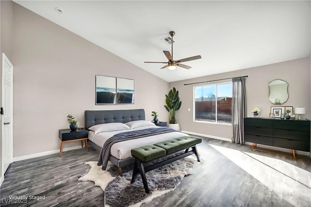 9513 Kelly Creek Avenue