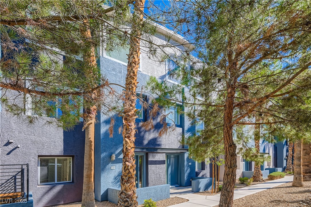 9050 West Tropicana Avenue 1138