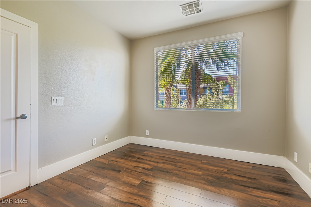 9050 West Tropicana Avenue 1138