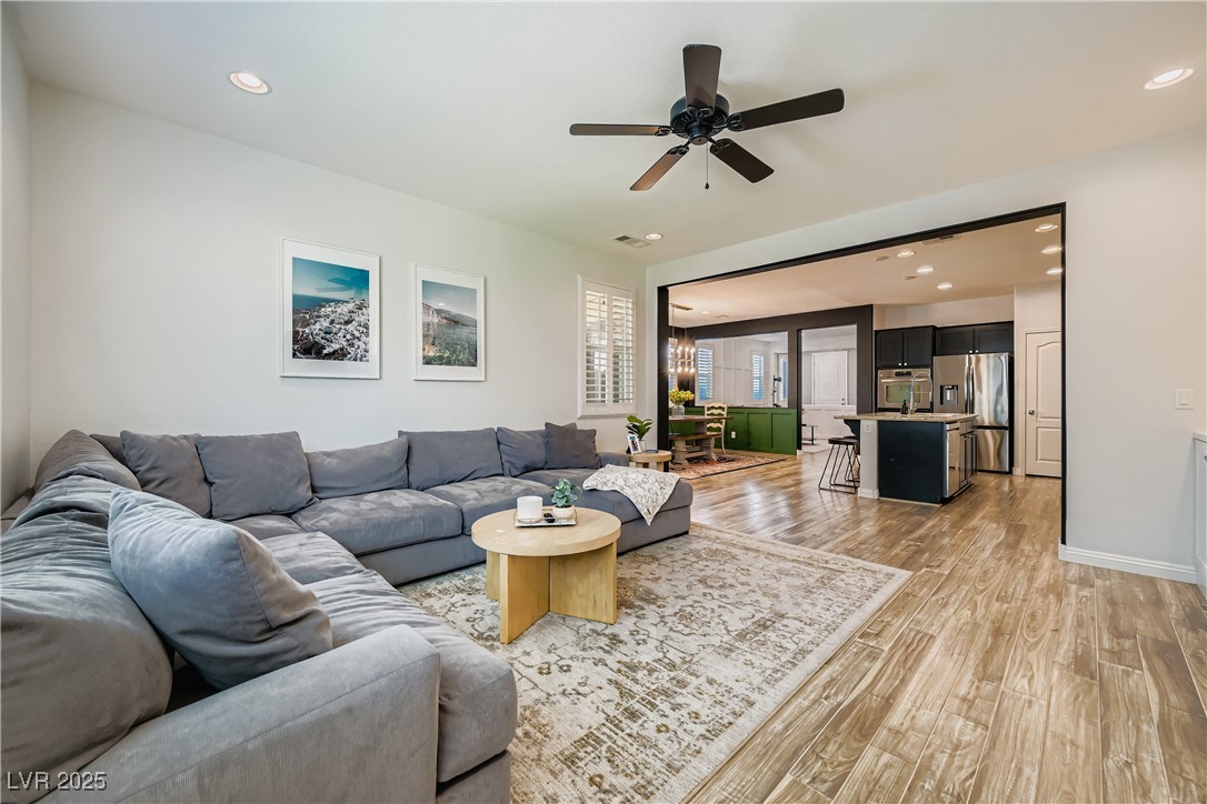 7607 Mount Princeton Street