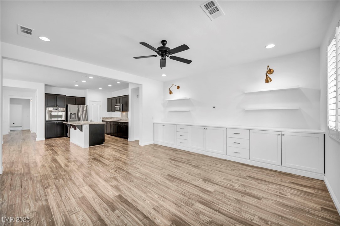 7607 Mount Princeton Street