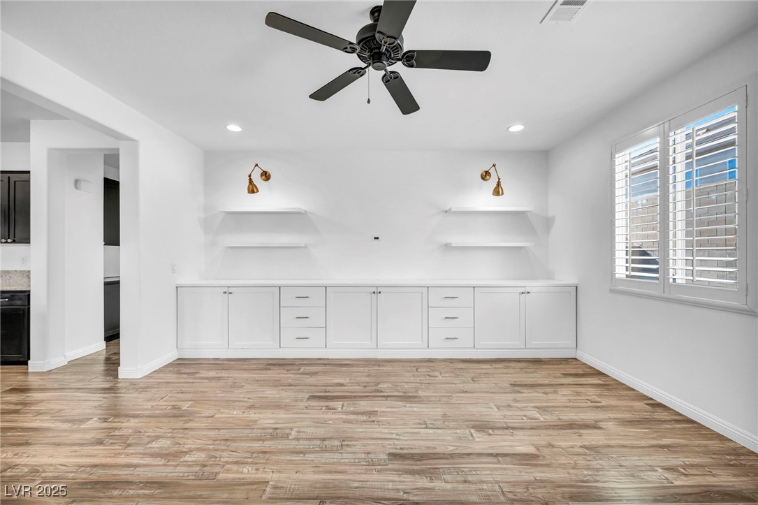 7607 Mount Princeton Street