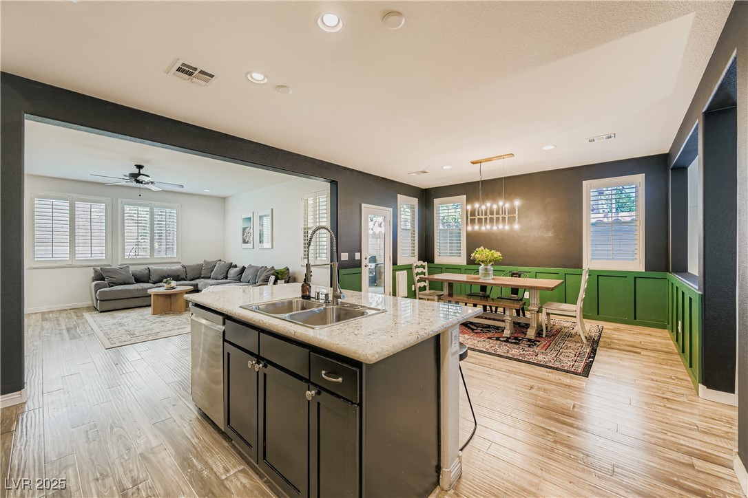 7607 Mount Princeton Street