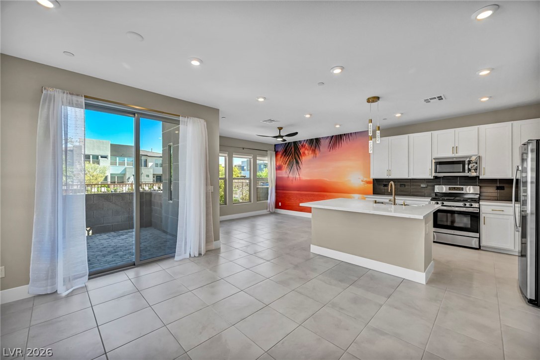 9826 Canyon Sage Street
