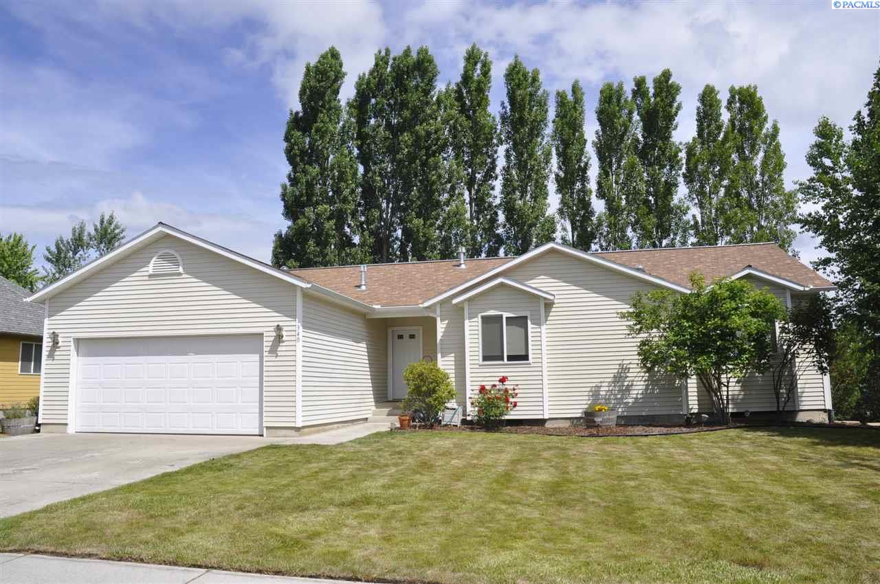 340 NW Terre View Dr