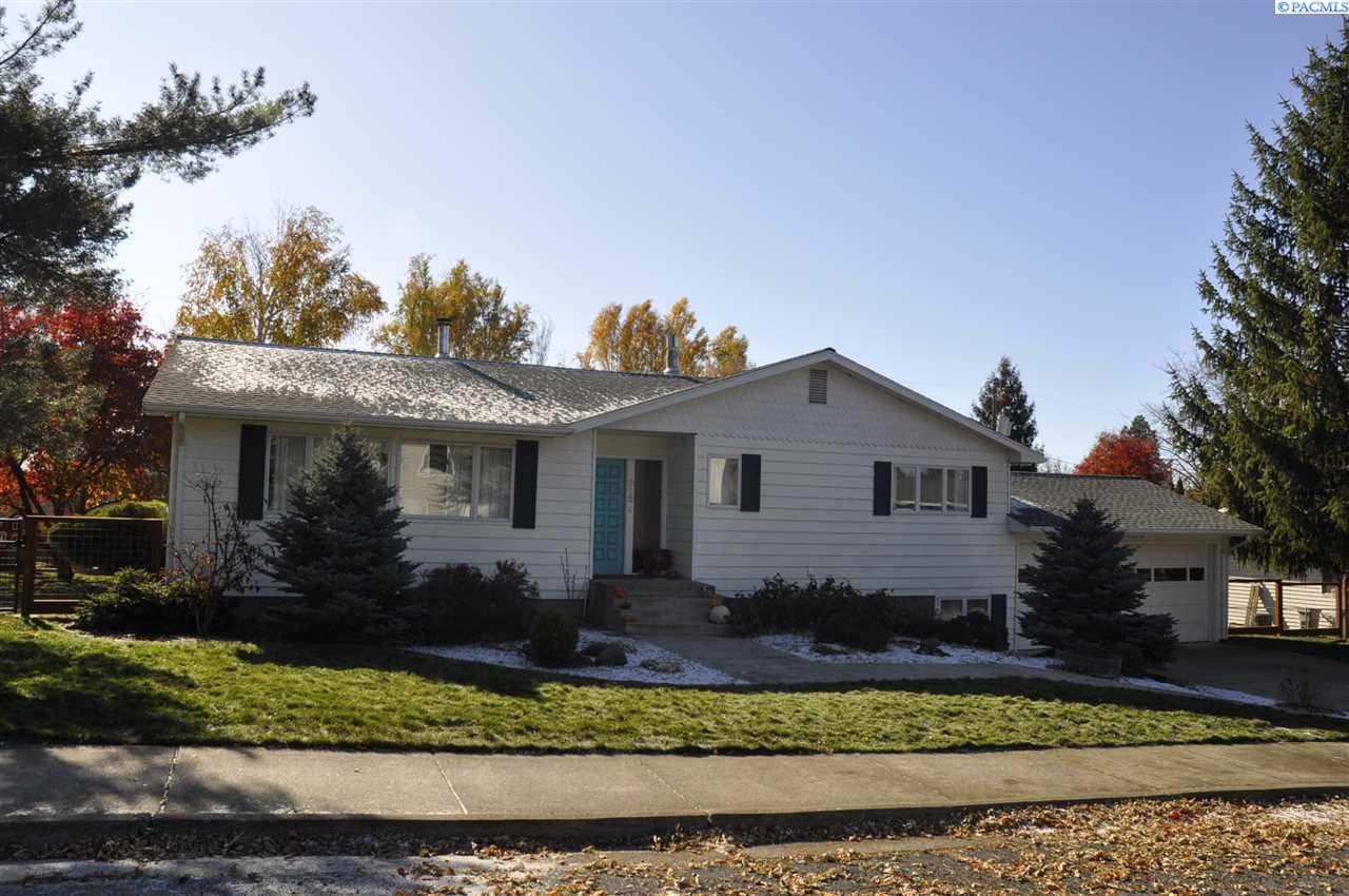 315 SE Bellevue Street