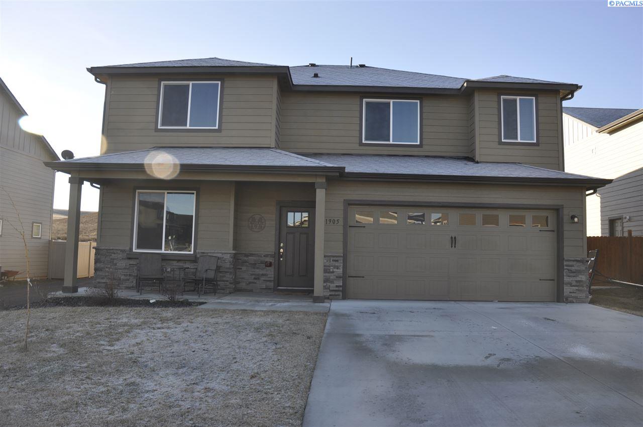1905 SW Panorama Drive