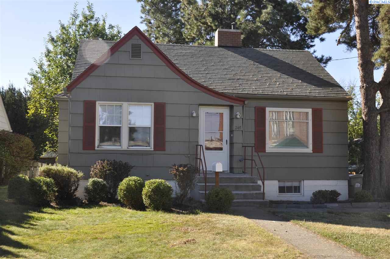 245 SE Dexter St