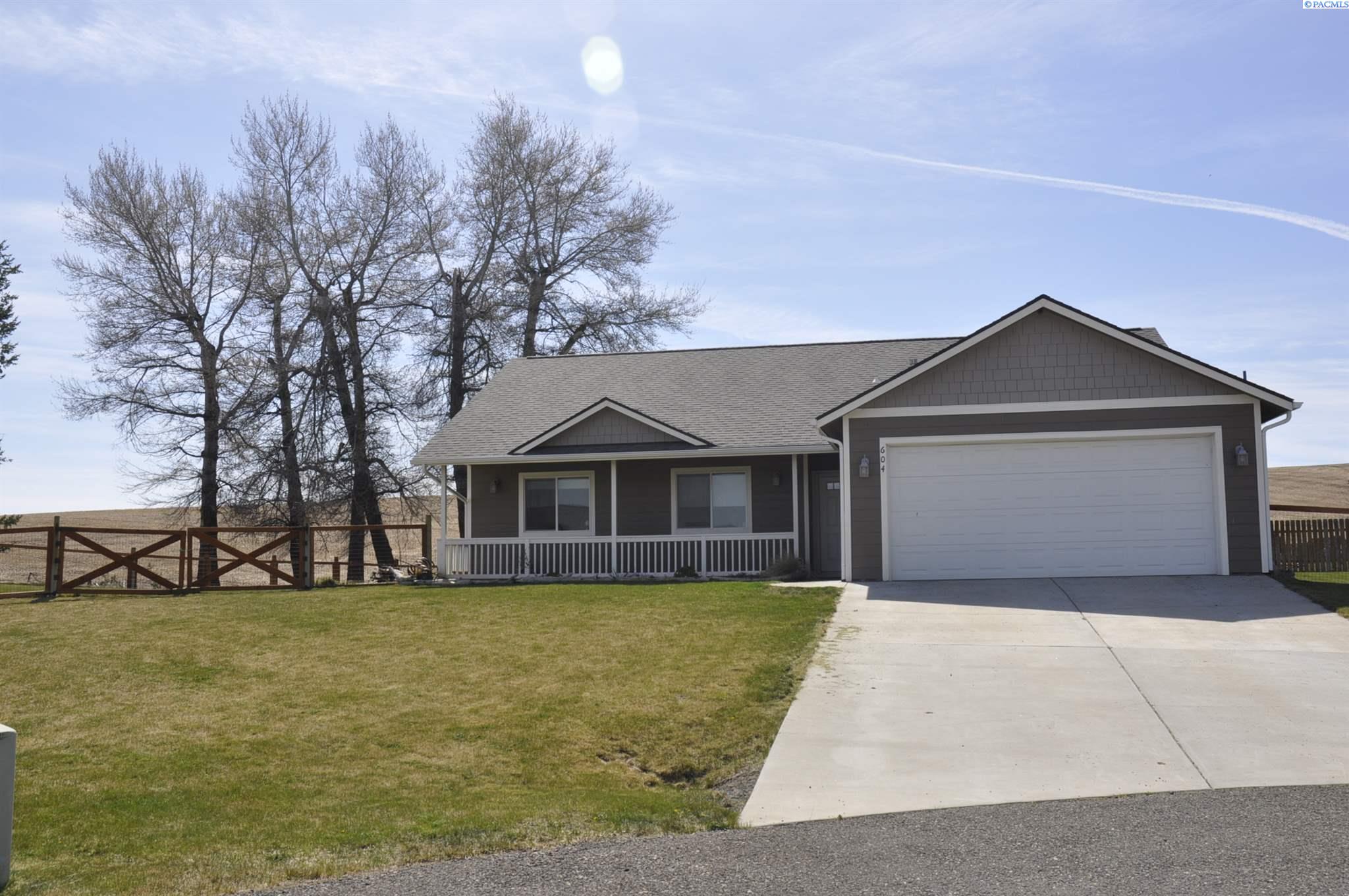 604 Palouse CT