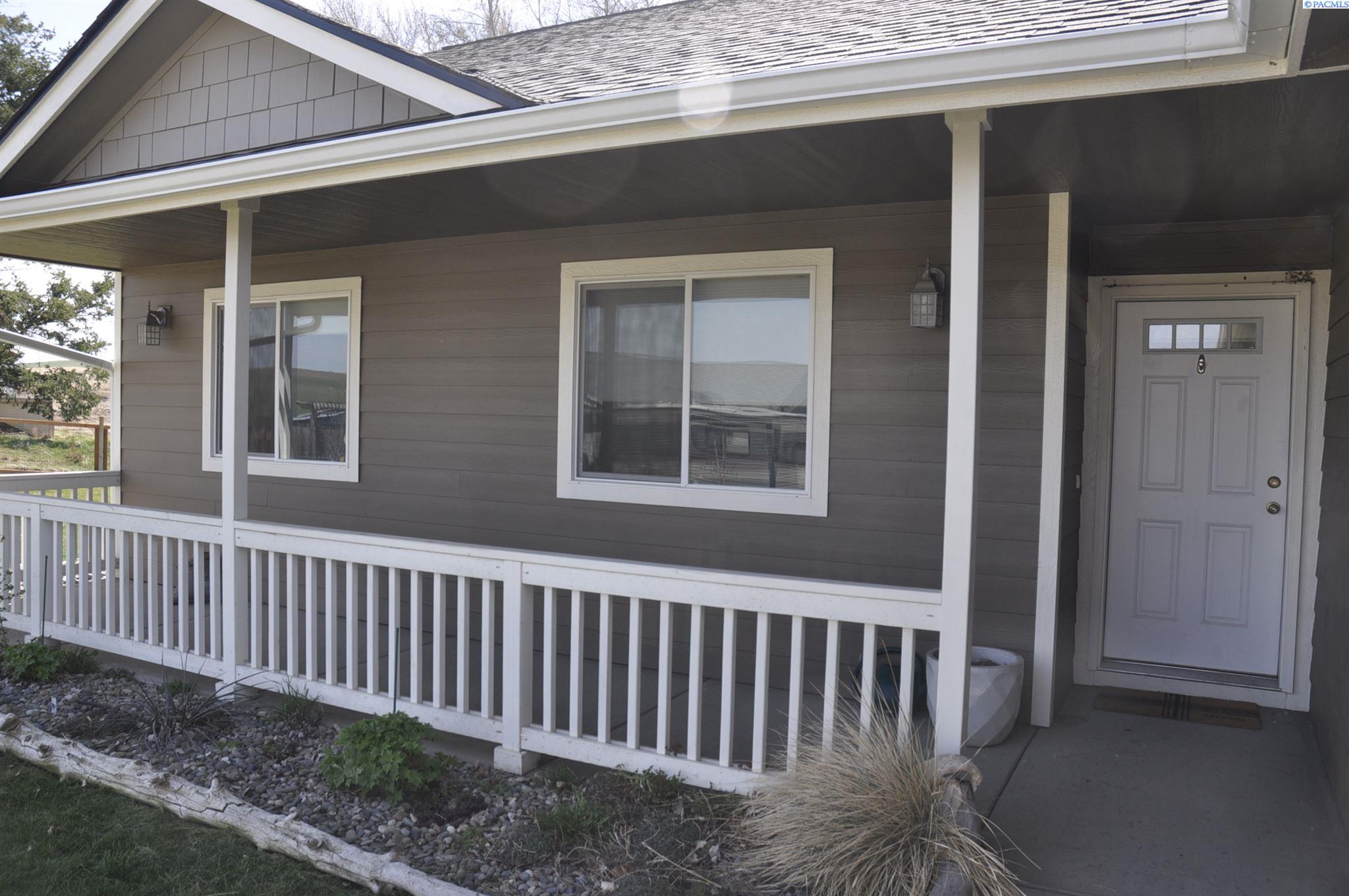 604 Palouse CT