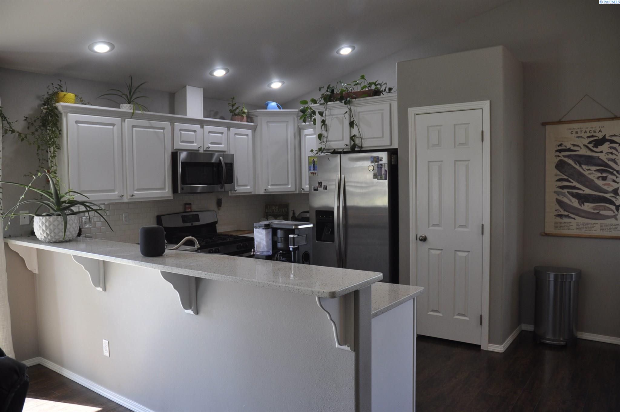 604 Palouse CT