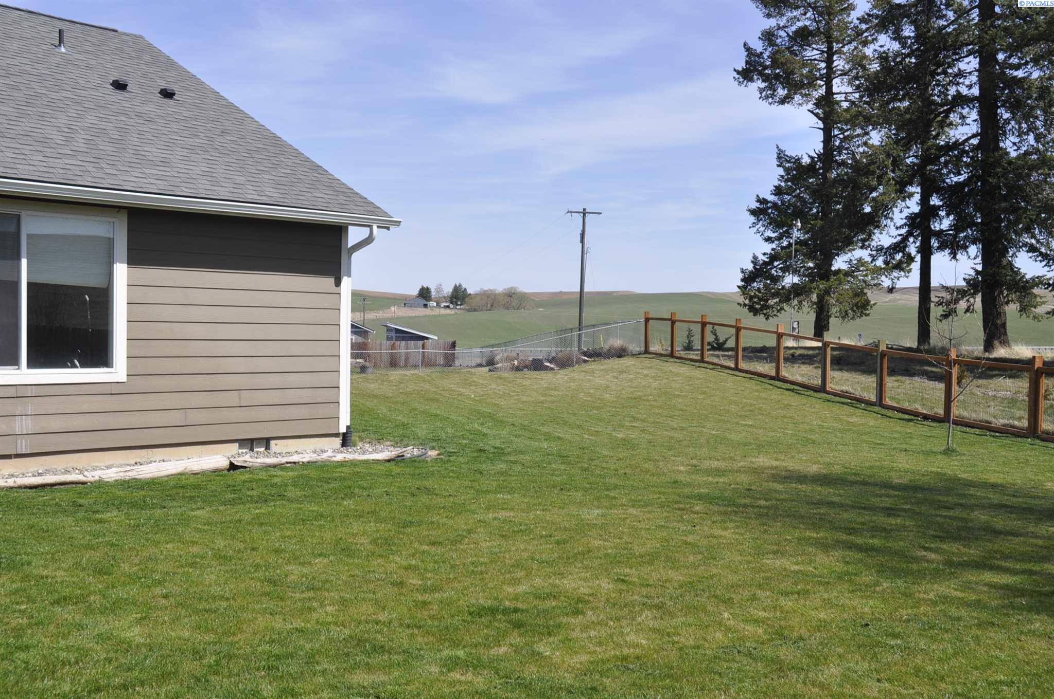 604 Palouse CT