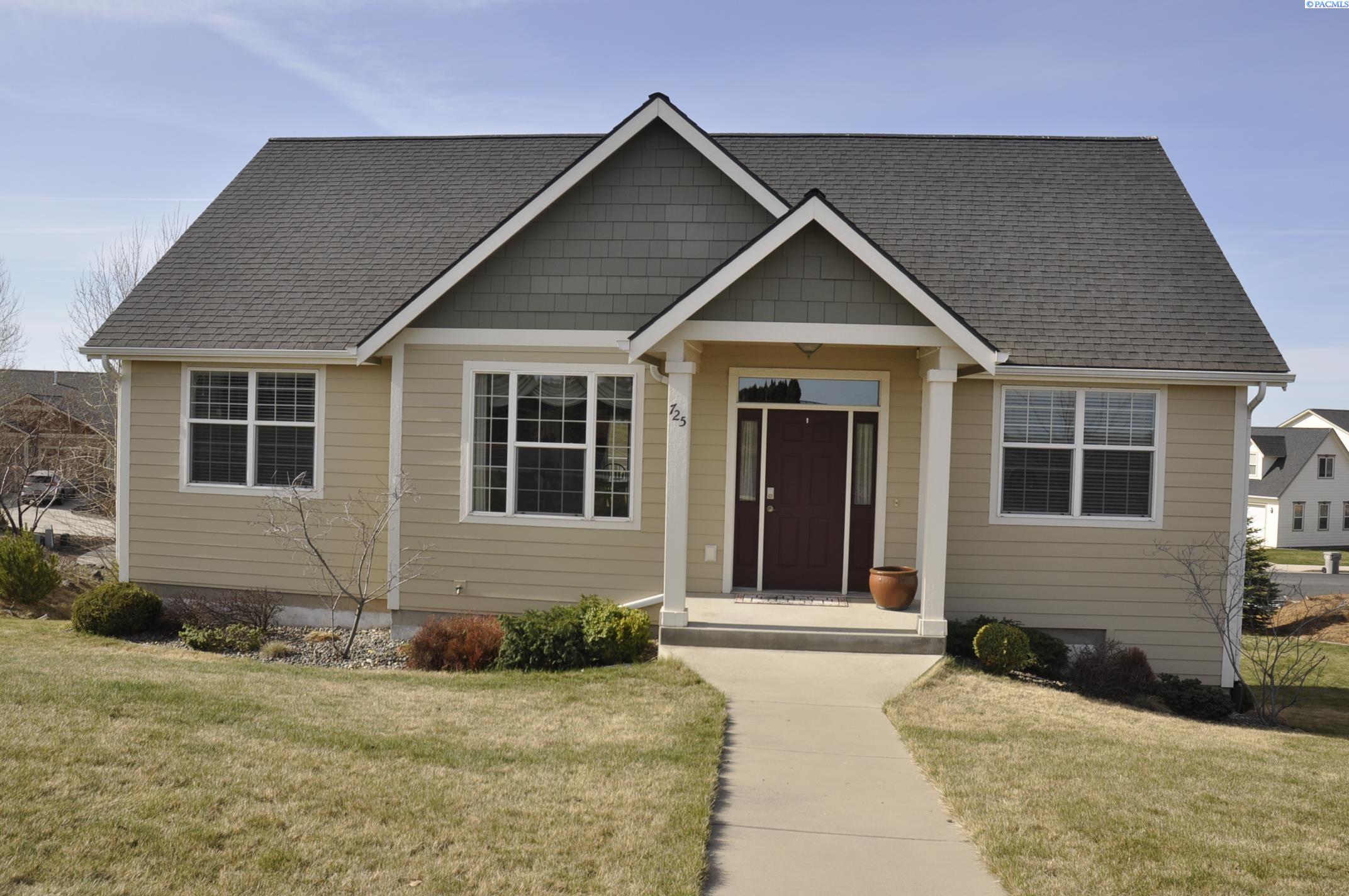 725 NW Terre View
