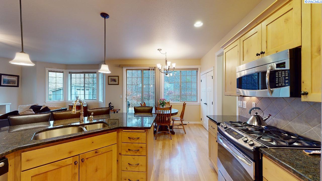 1760 SW Casey Ct Unit Barclay Estates