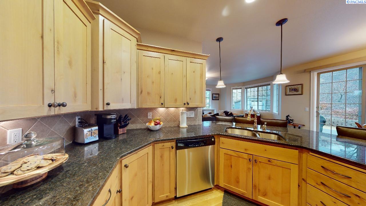 1760 SW Casey Ct Unit Barclay Estates