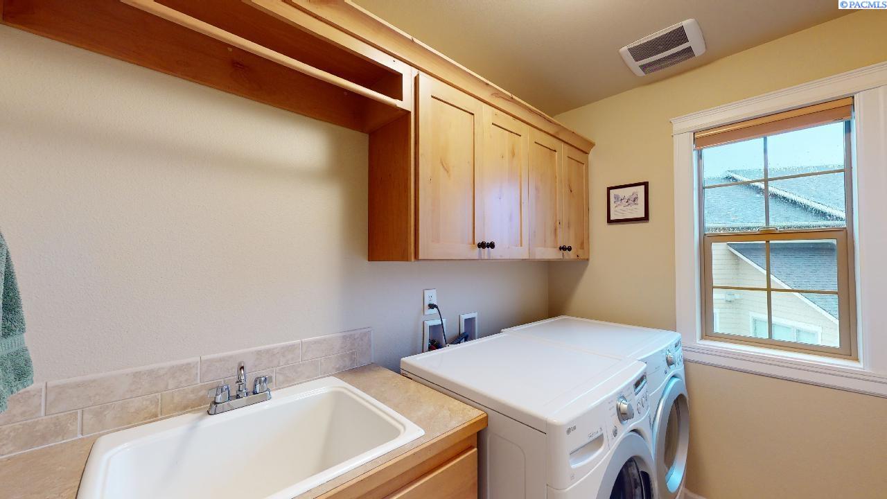 1760 SW Casey Ct Unit Barclay Estates
