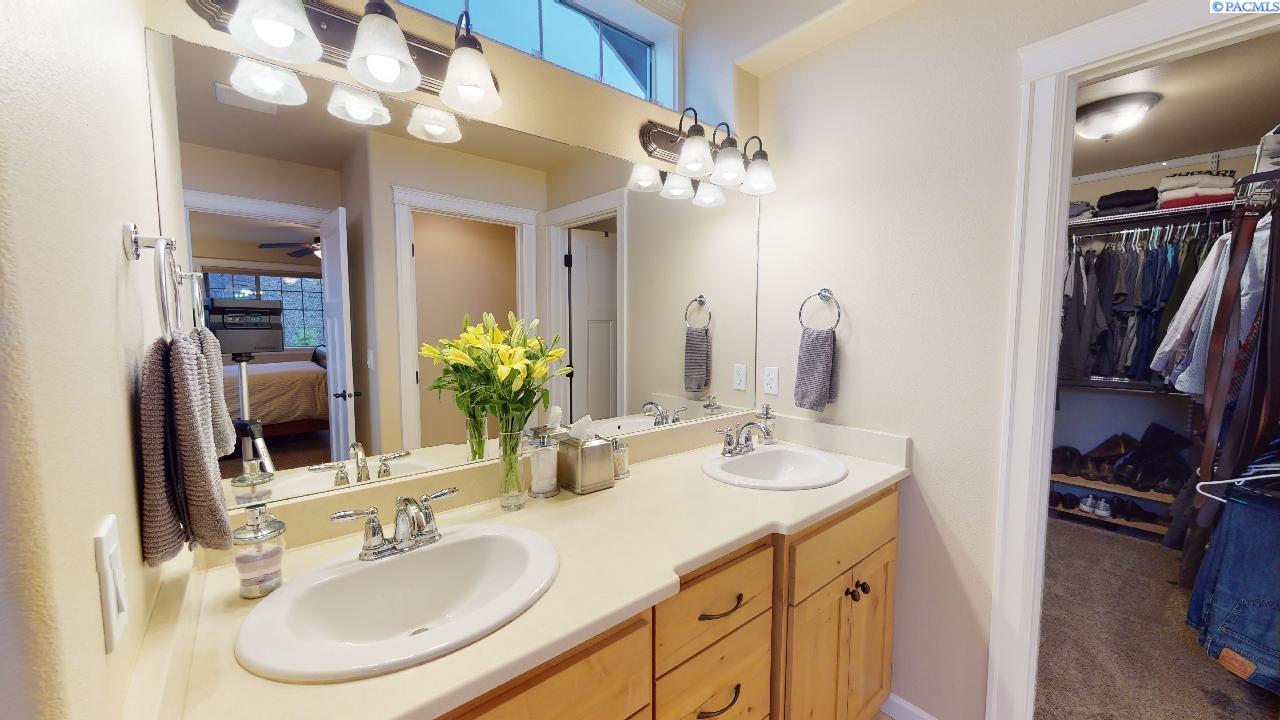 1760 SW Casey Ct Unit Barclay Estates