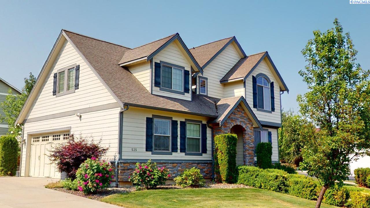 535 NW Jaycee Ct Unit Meadow Creek