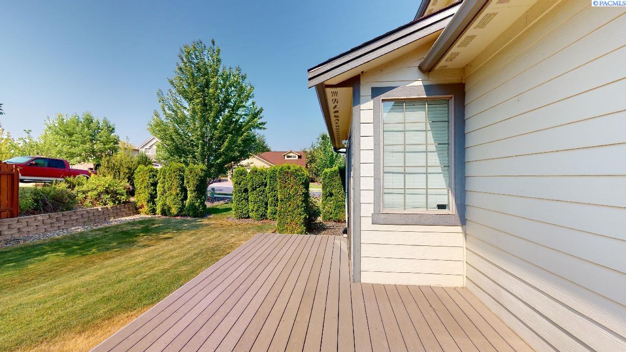535 NW Jaycee Ct Unit Meadow Creek