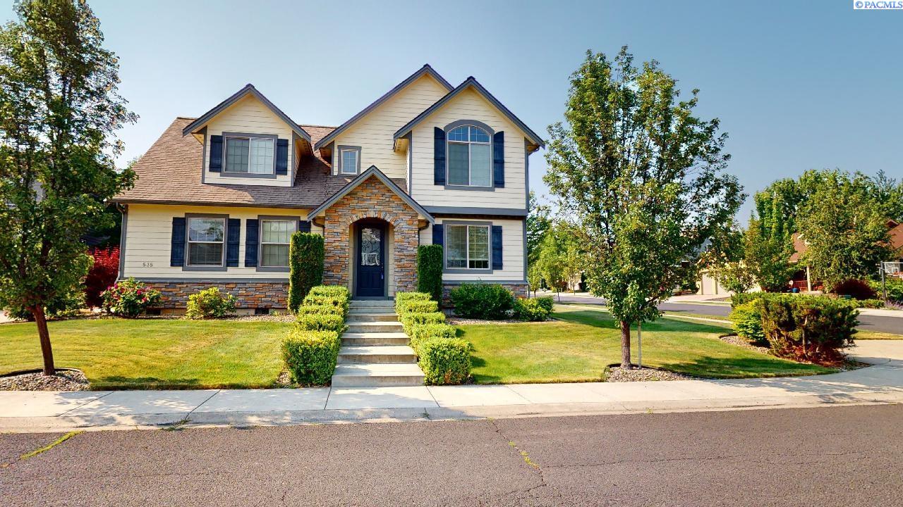 535 NW Jaycee Ct Unit Meadow Creek