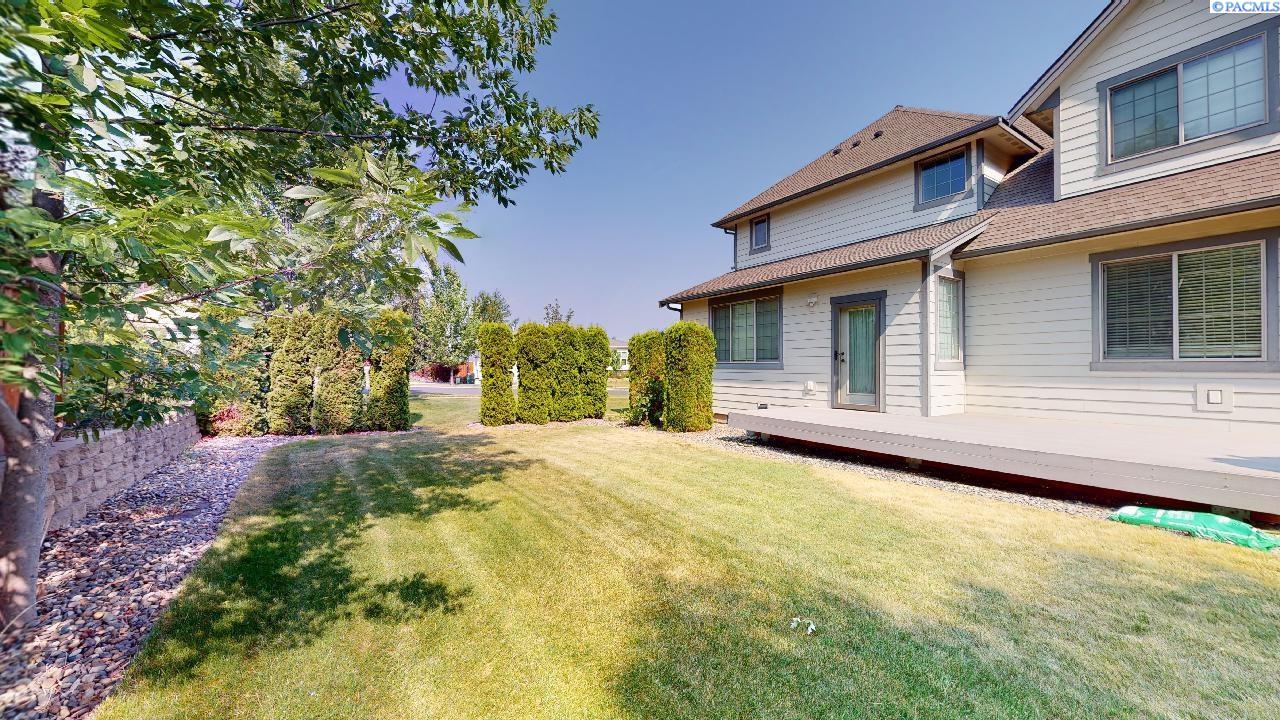 535 NW Jaycee Ct Unit Meadow Creek
