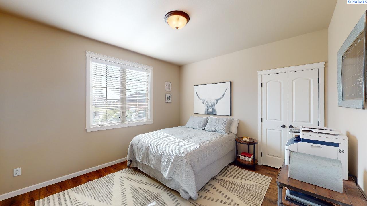 1880 SW Barclay Ridge Drive Unit AMAZING VIEWS