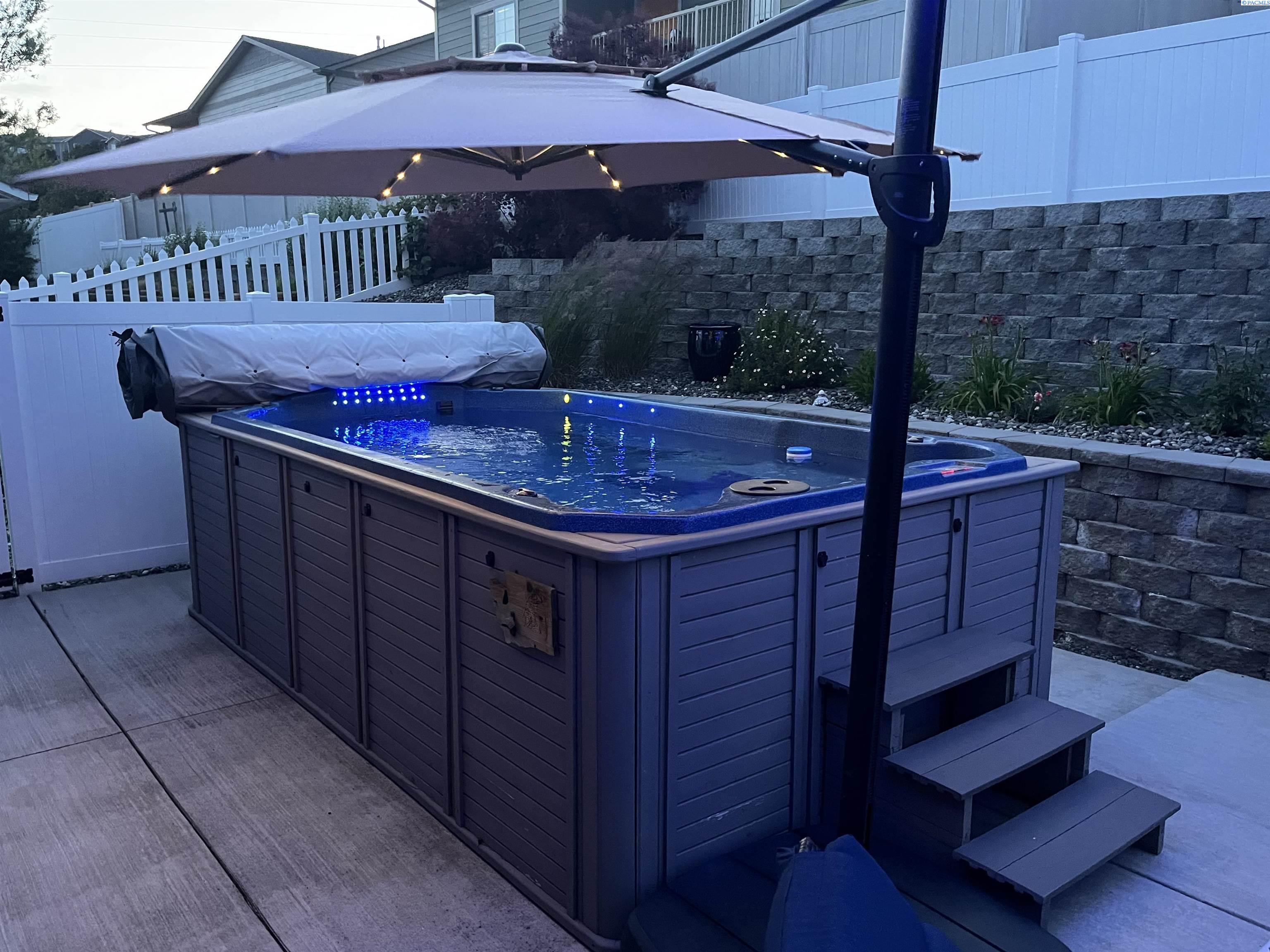 1230 SW Marcia DR