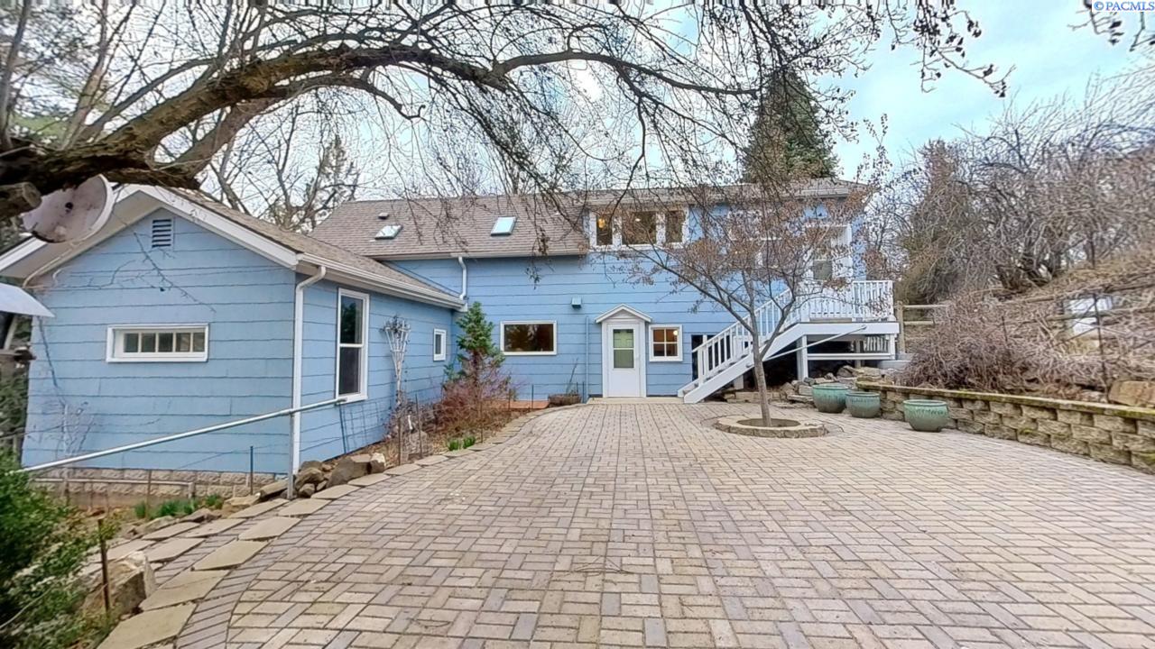 501 E Front Street