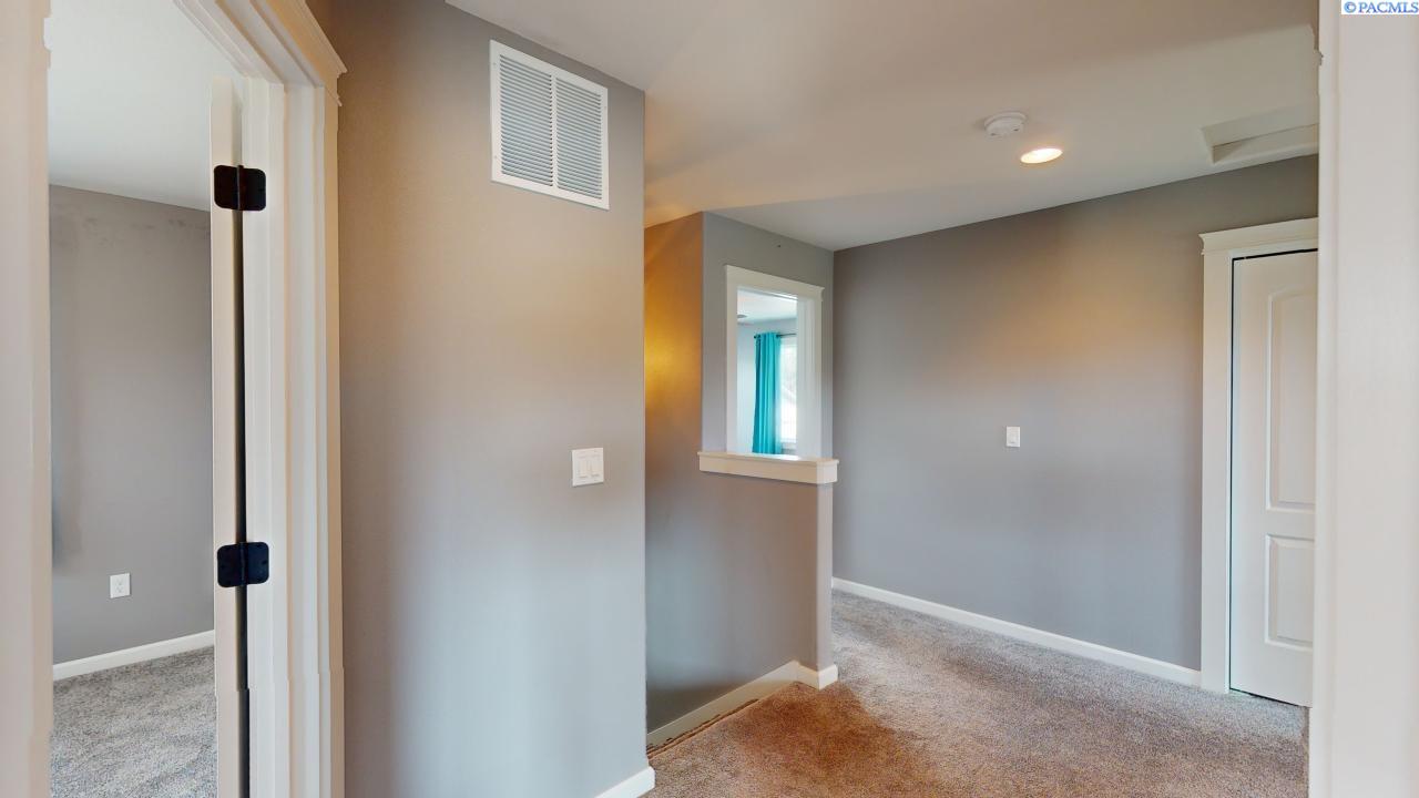 1000 SW Marcia DR
