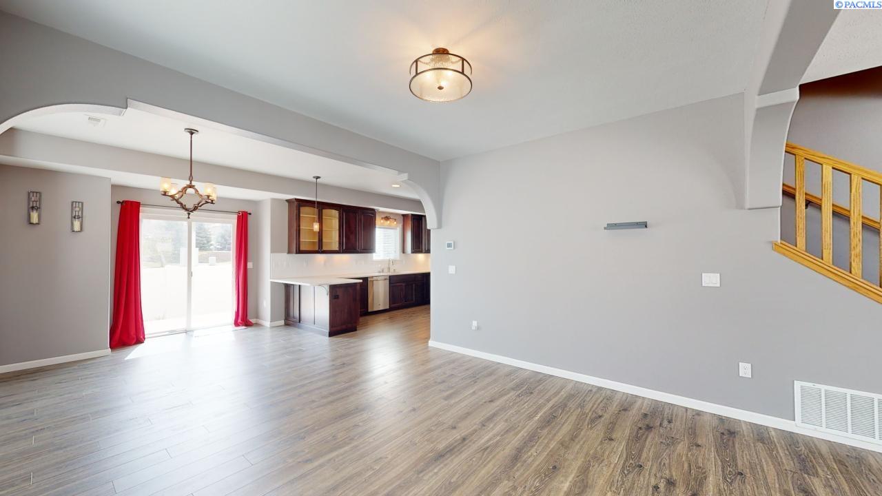 1000 SW Marcia DR