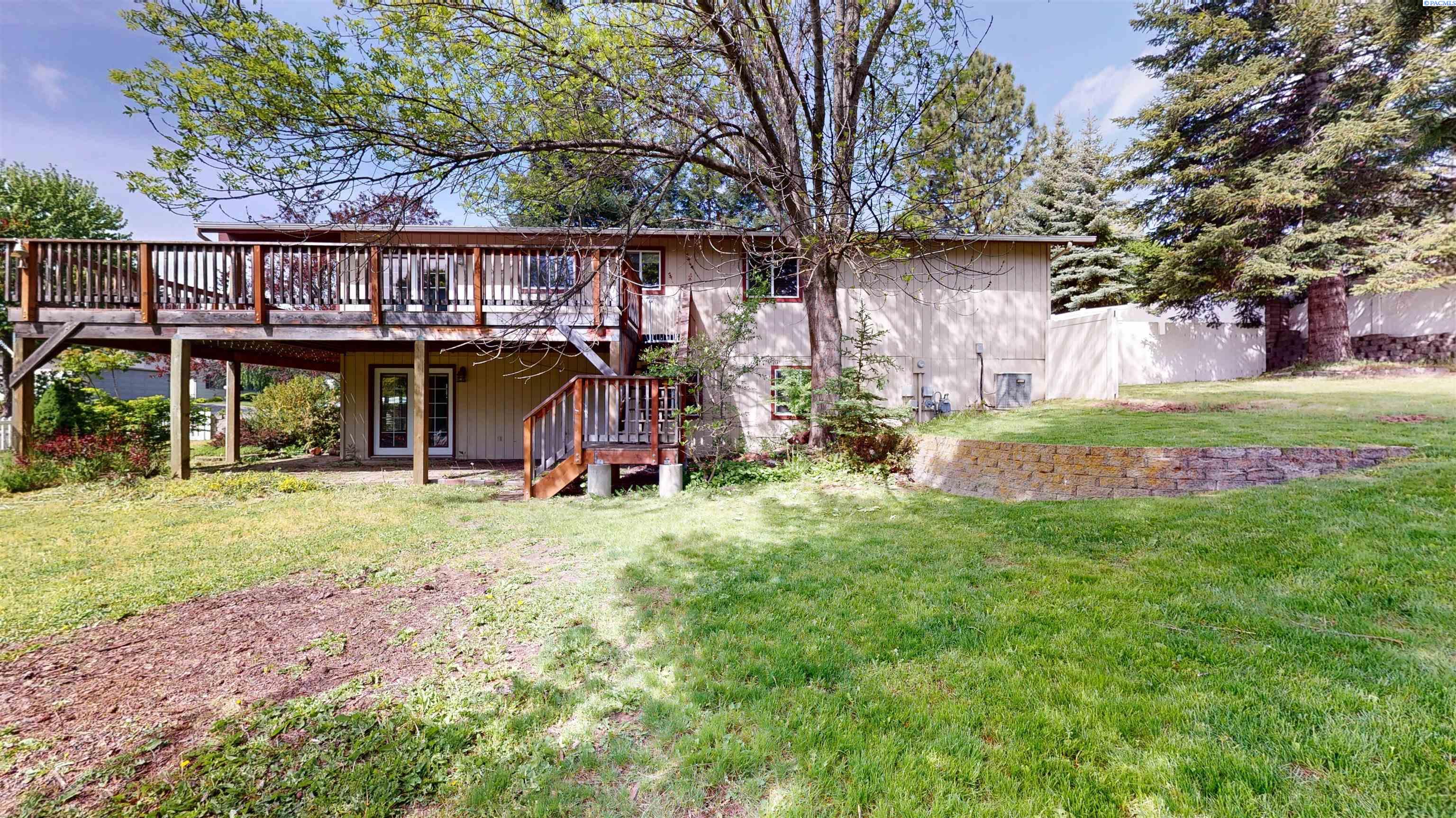 890 SE Edge Knoll