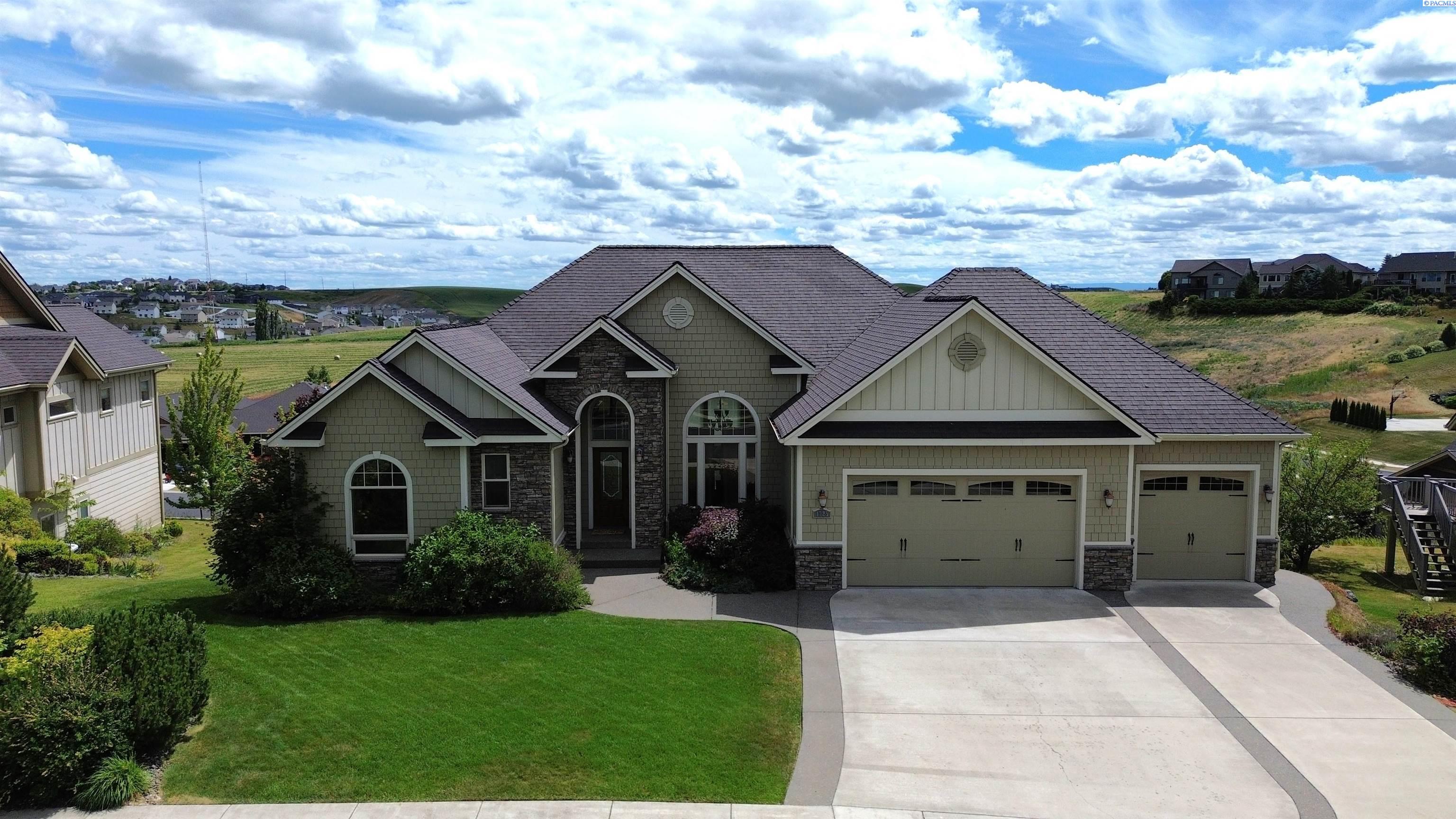 1725 SW Casey Ct.
