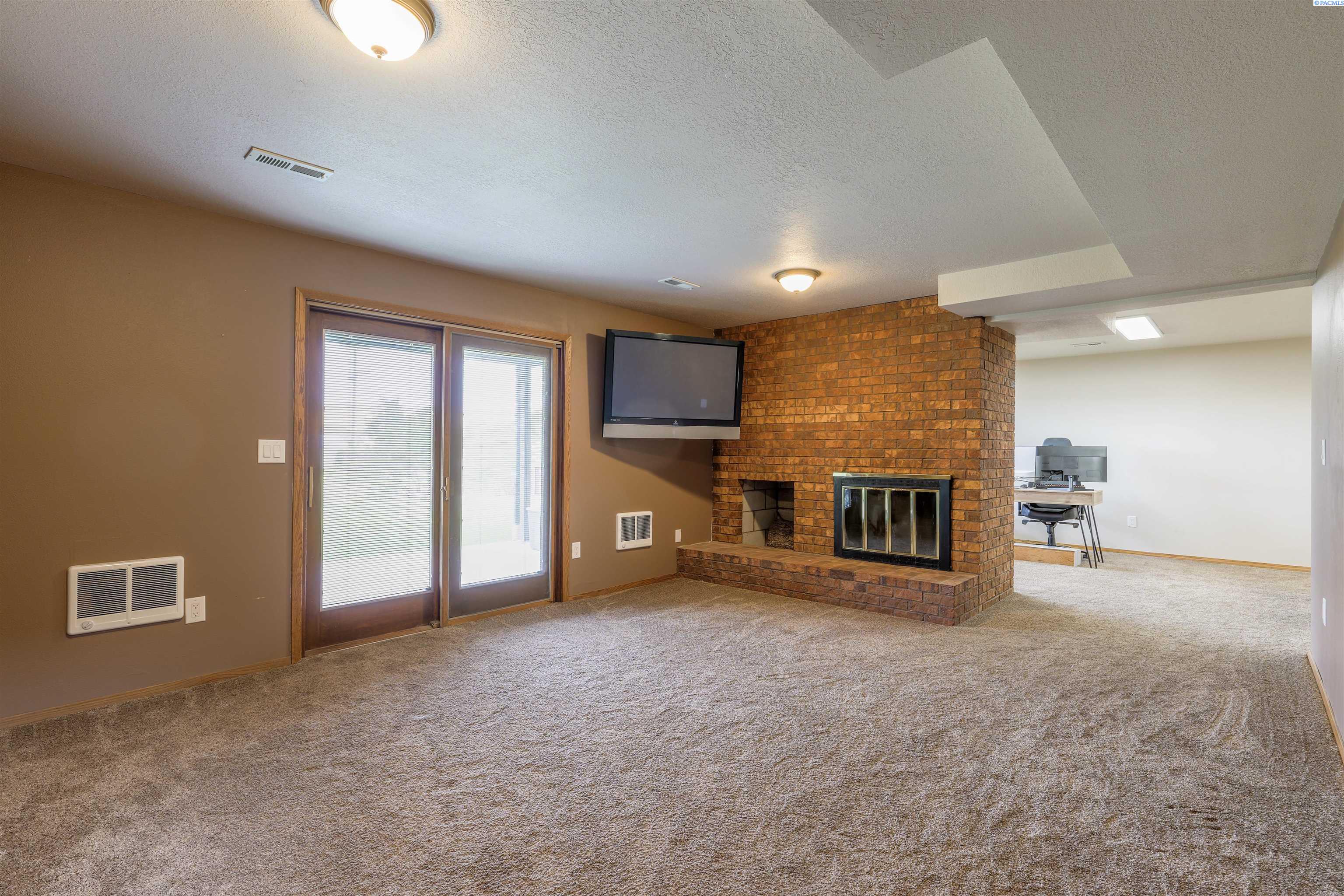502 Bell Lane