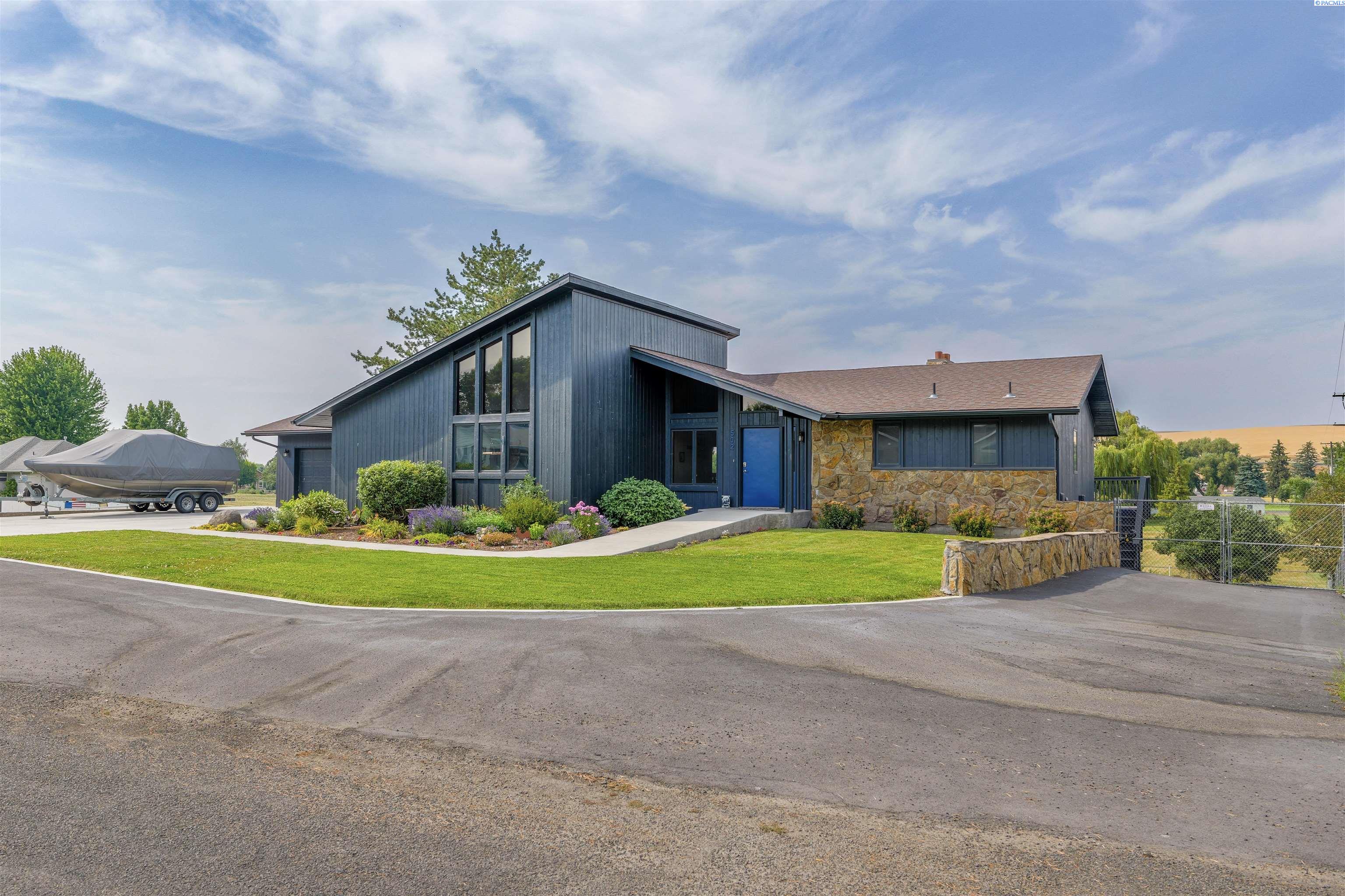 502 Bell Lane