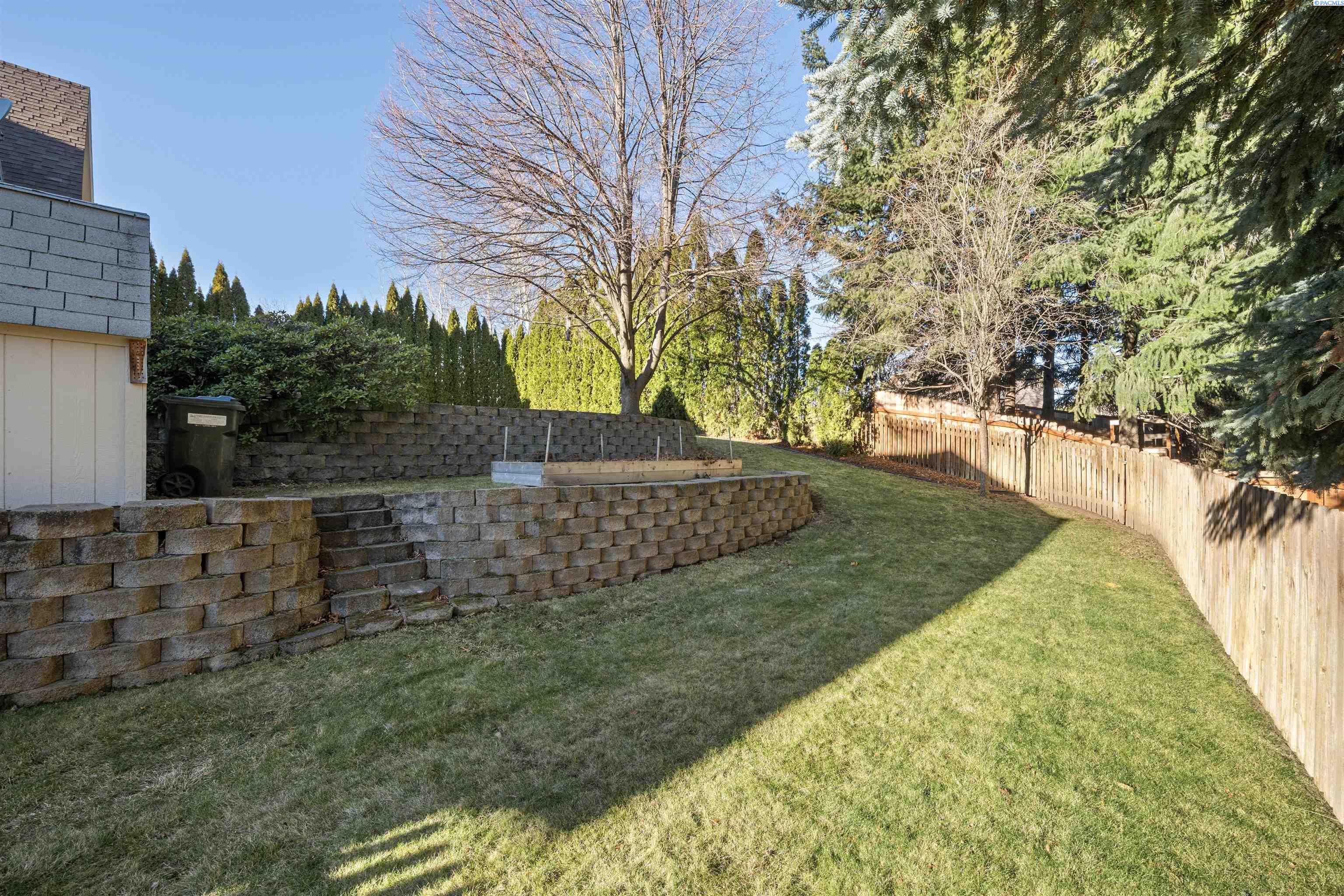 750 SE Edge Knoll