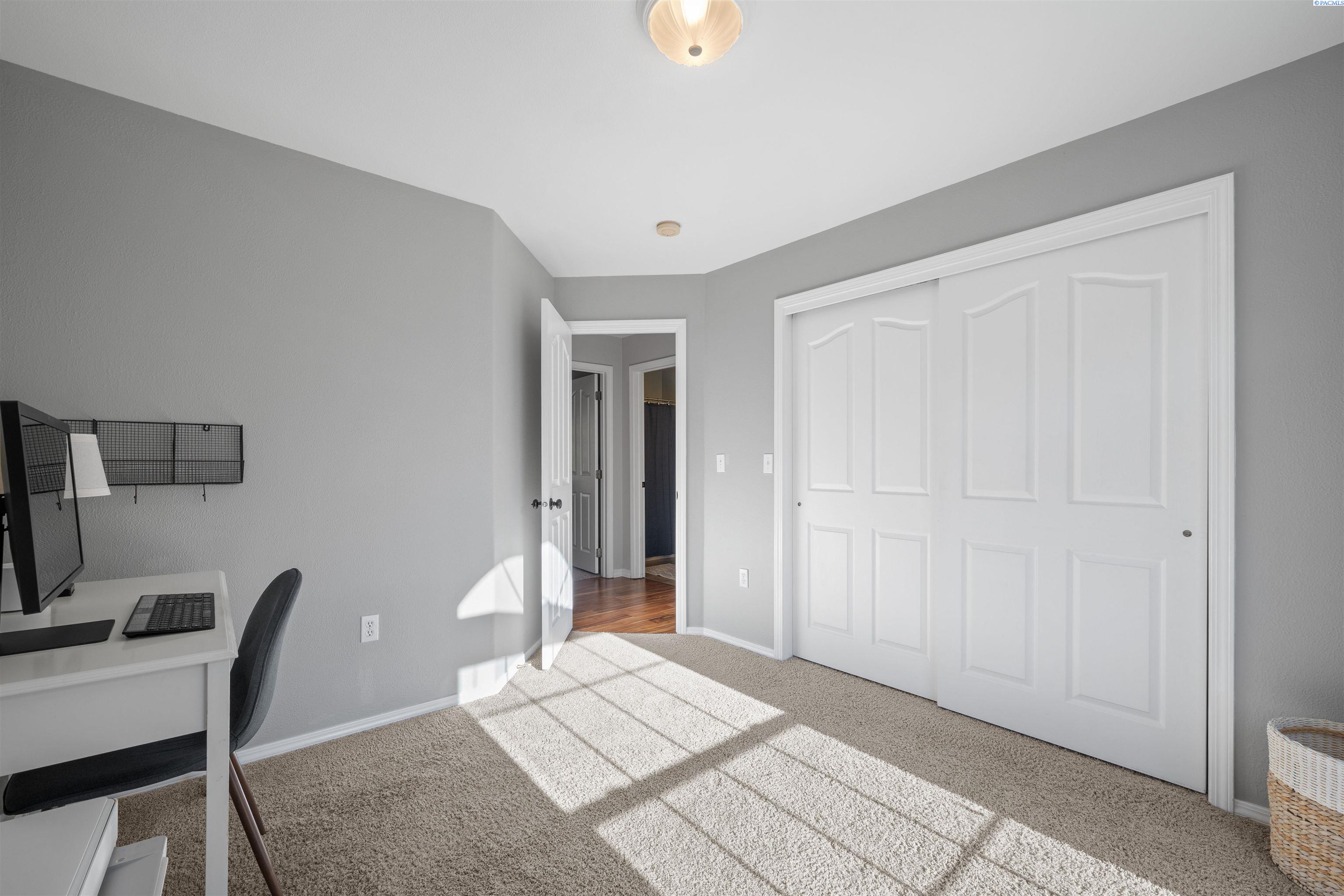 750 SE Edge Knoll