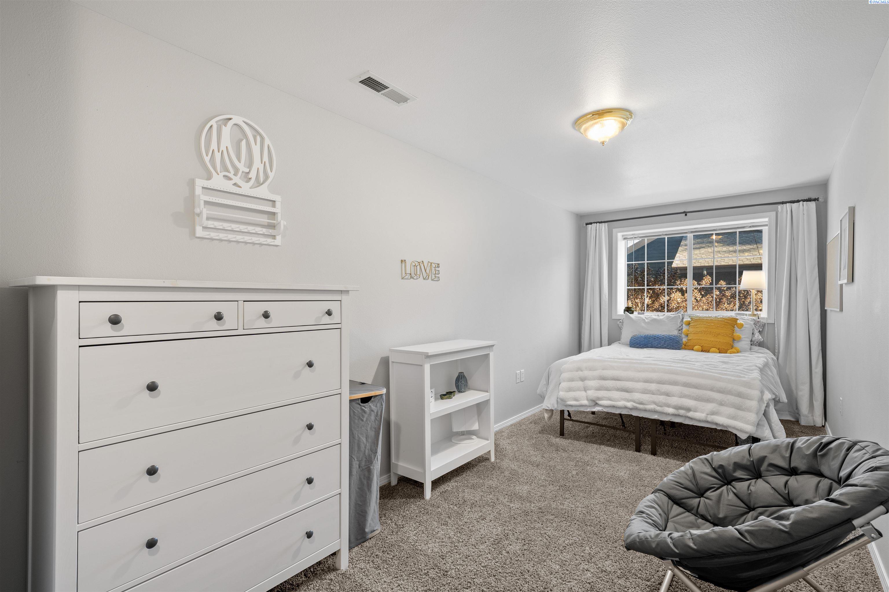 750 SE Edge Knoll