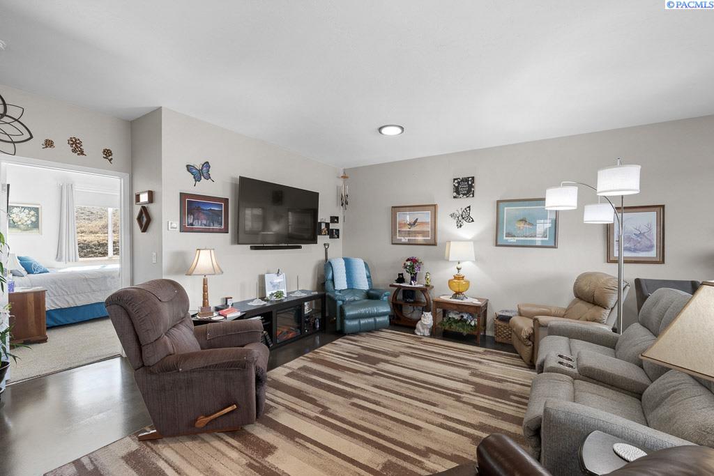 5051 State Route 270