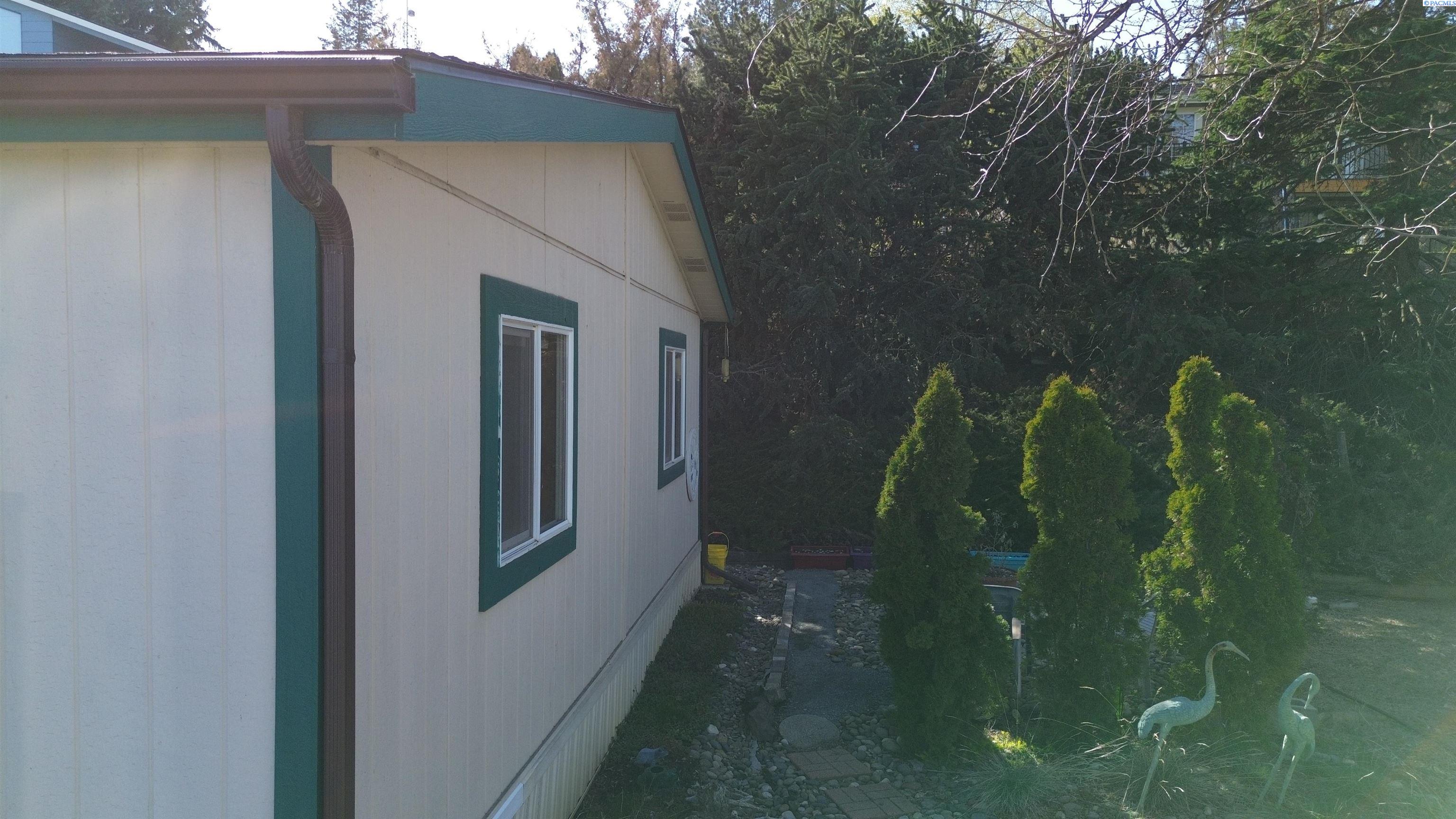 410 NW Park West
