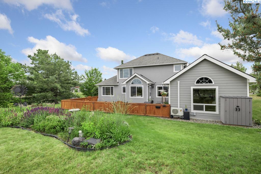 1700 NW Nicole Ct.