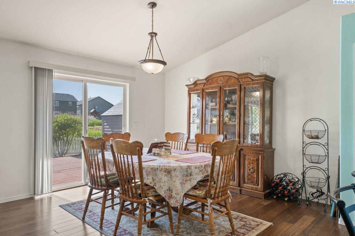 1005 SW Marcia St.