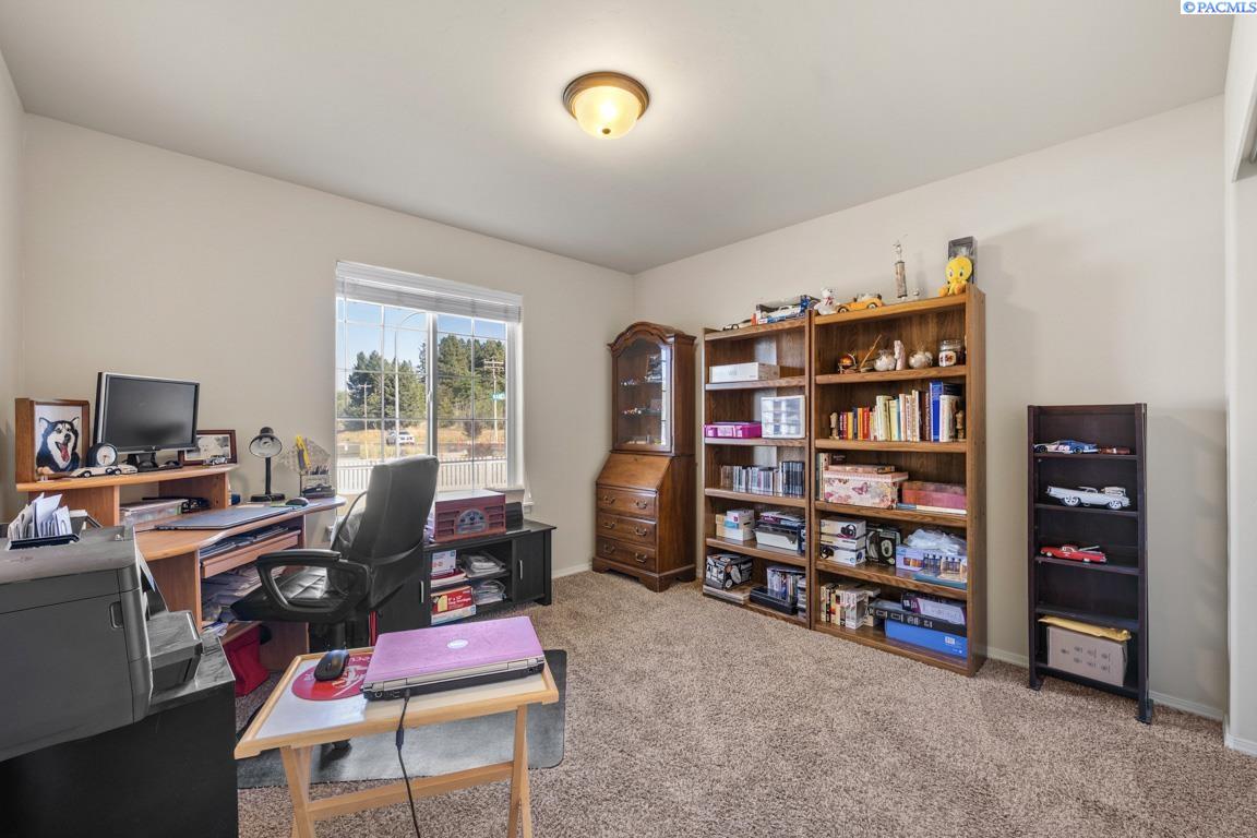 1005 SW Marcia St.