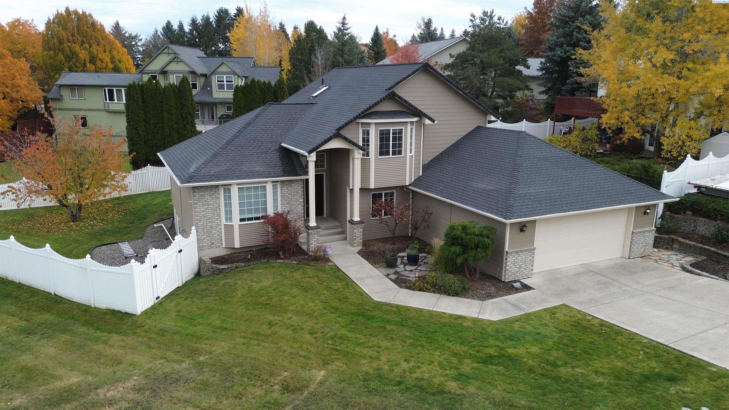 615 SE Alderwood Ct.