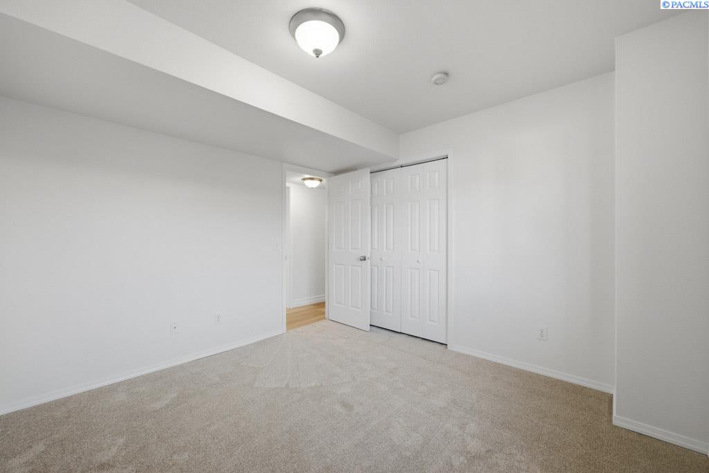 615 SE Alderwood Ct.