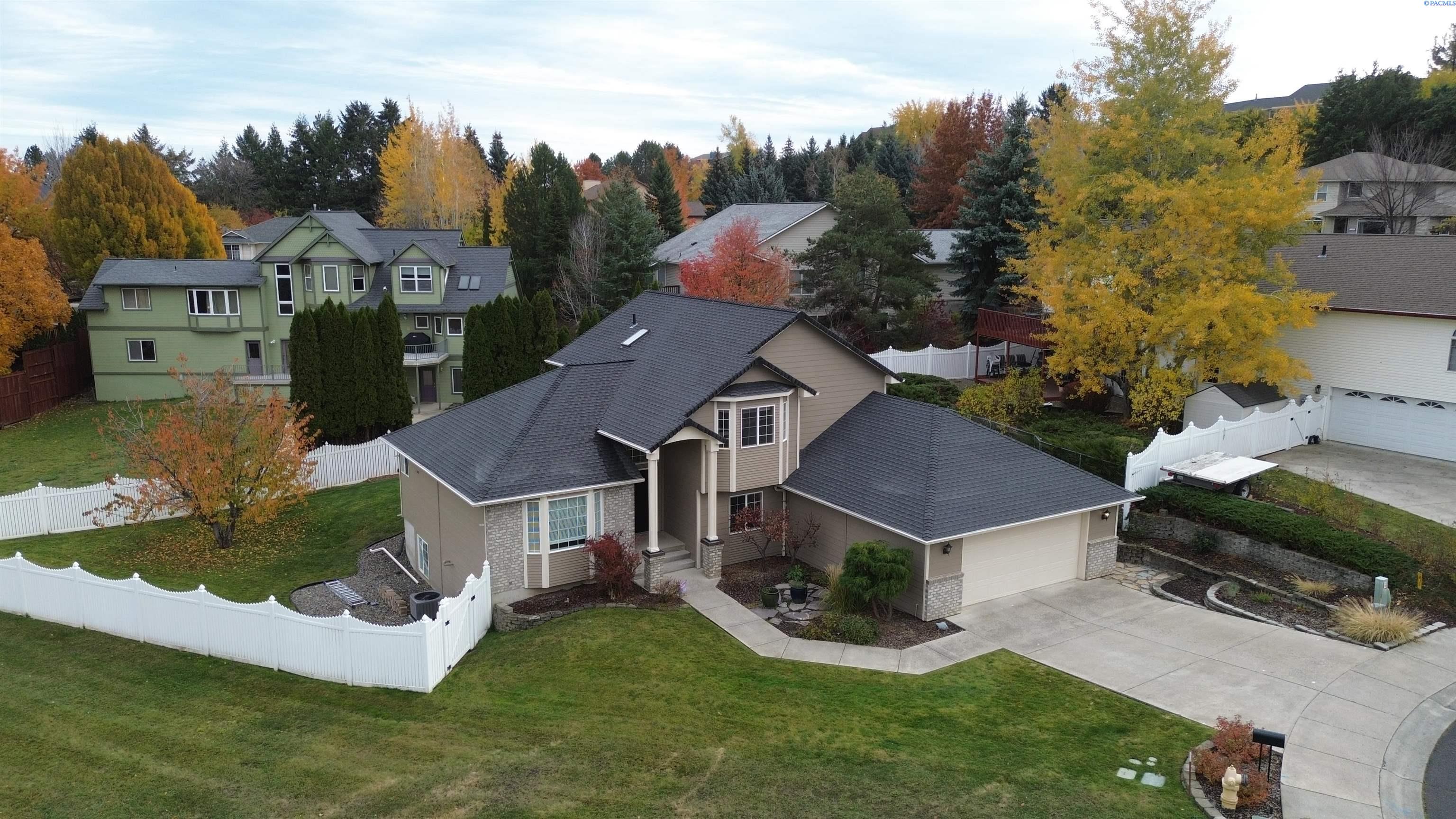 615 SE Alderwood Ct.