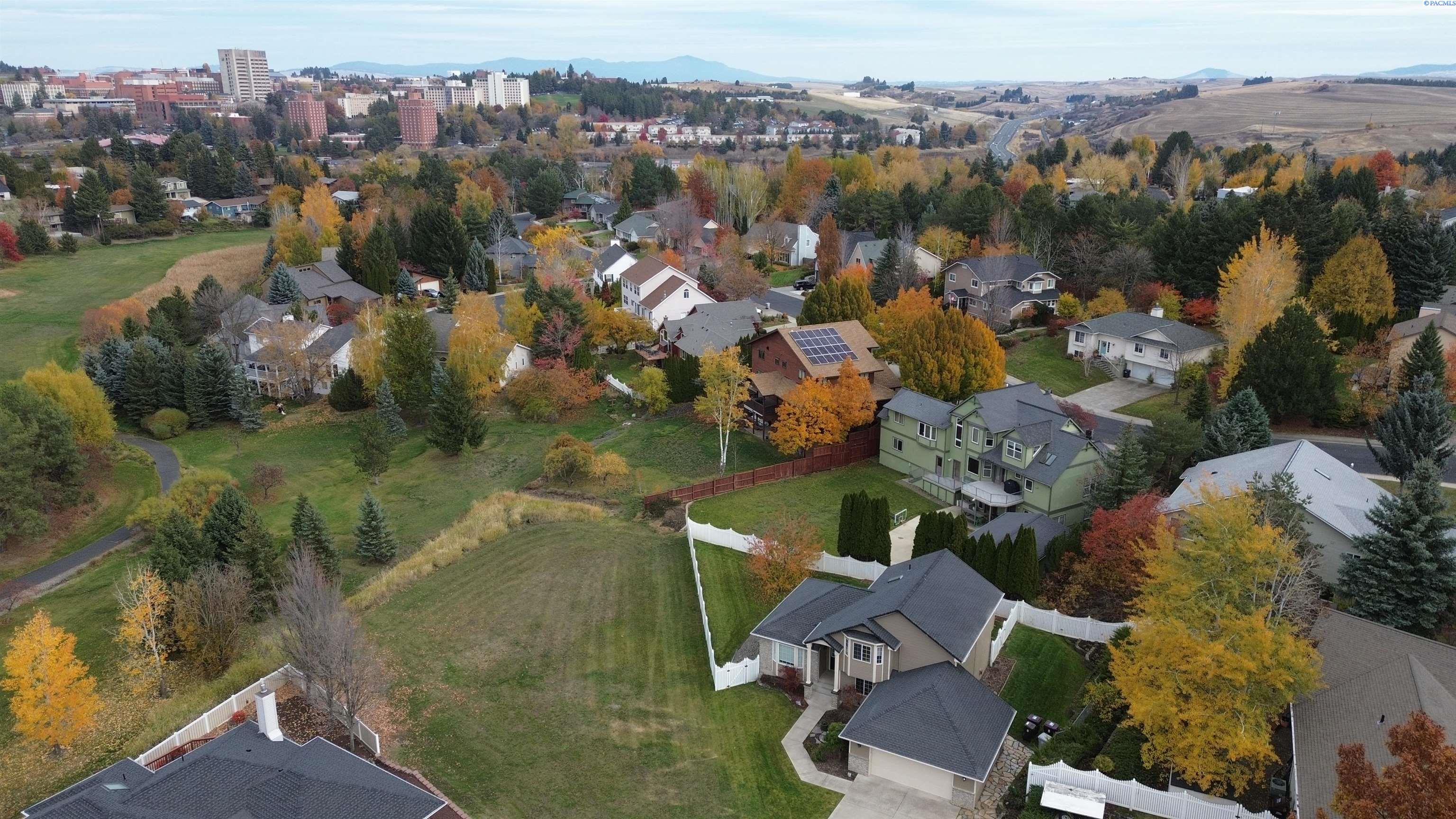 615 SE Alderwood Ct.