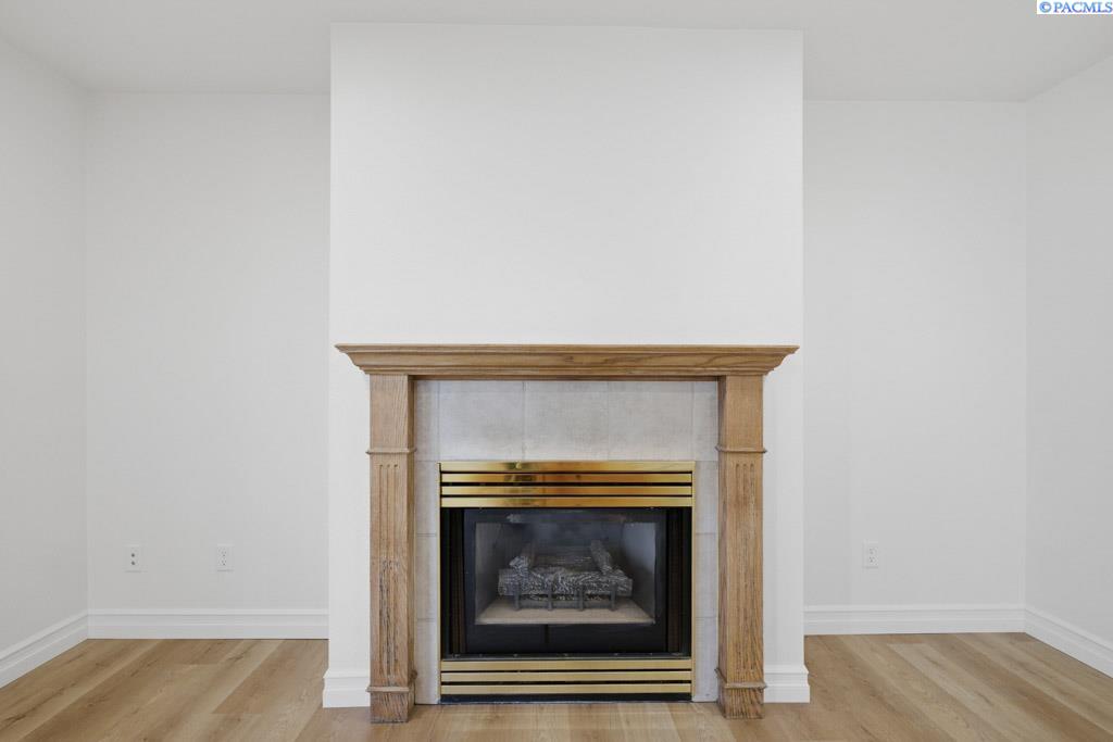 615 SE Alderwood Ct.