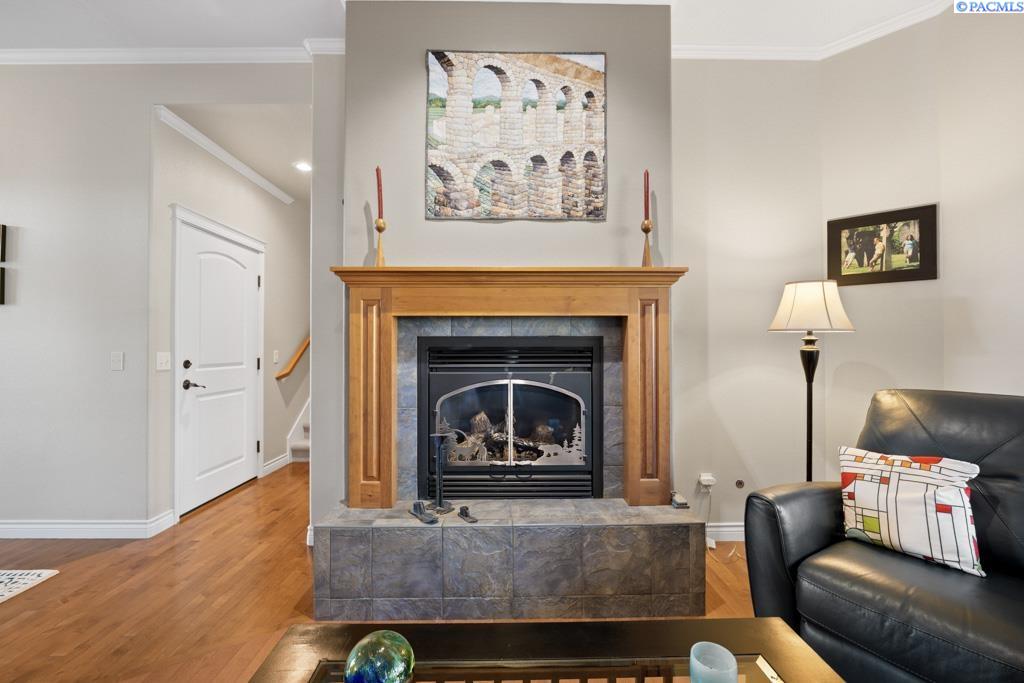 520 SW Sundance Ct.