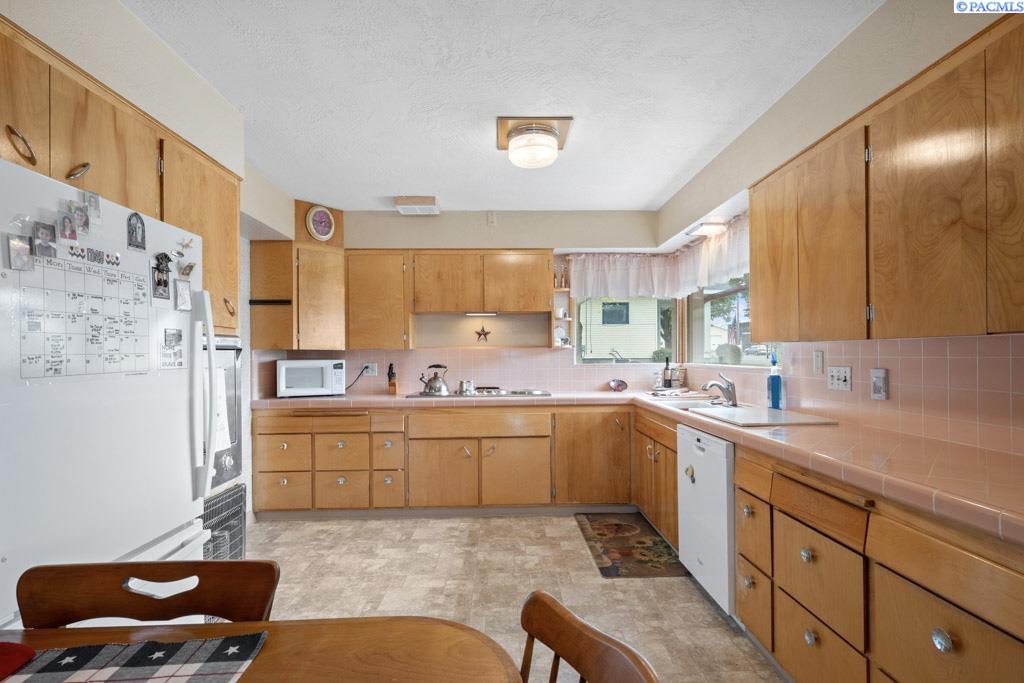 407 Steptoe Street